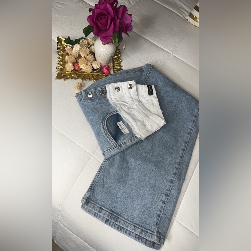 - Bicolored denim jeans - 👖